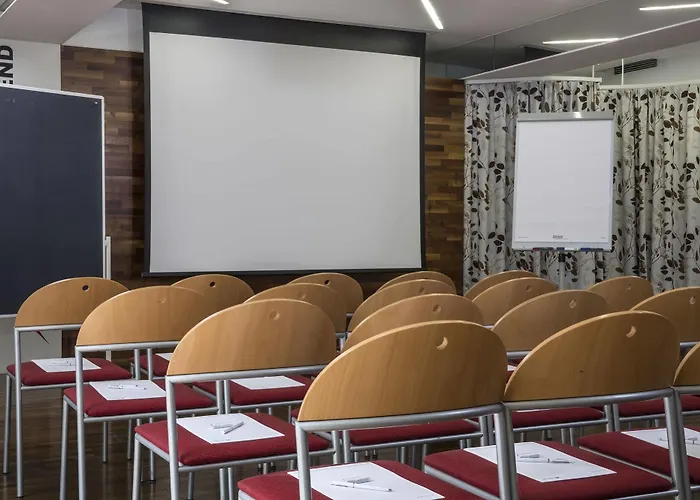 Hotel Four Points Flex By Sheraton Mariahilf 4*
